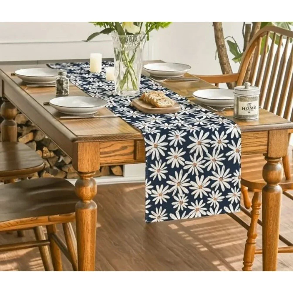Table runner 13x72in Navy Blue with Daisies